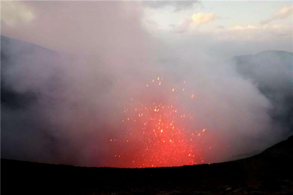 世界上最大的火山爆发 黄石公园超级火山威力极大